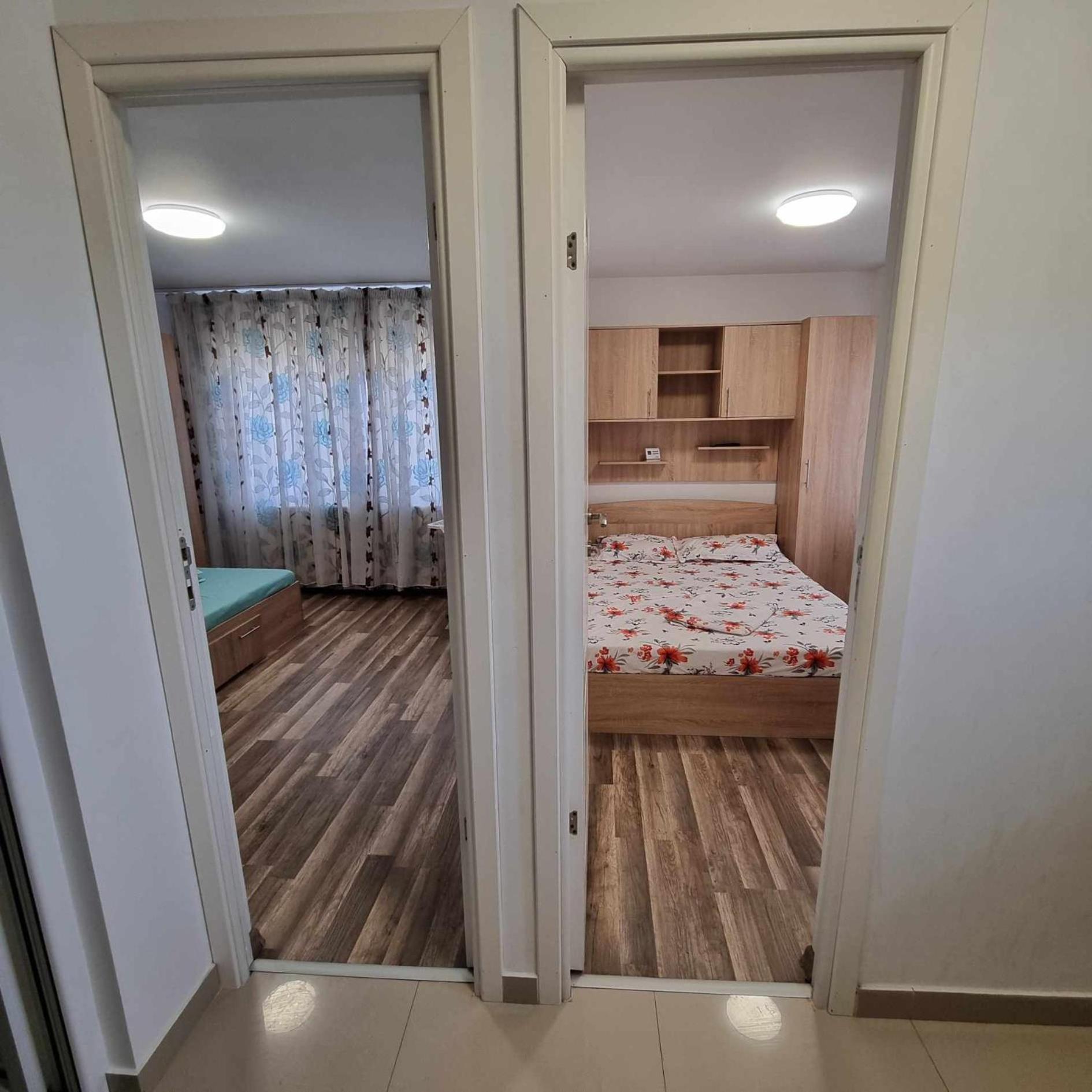 Apartament Cu 2 Dormitoare - Madalina Corabia Exterior photo